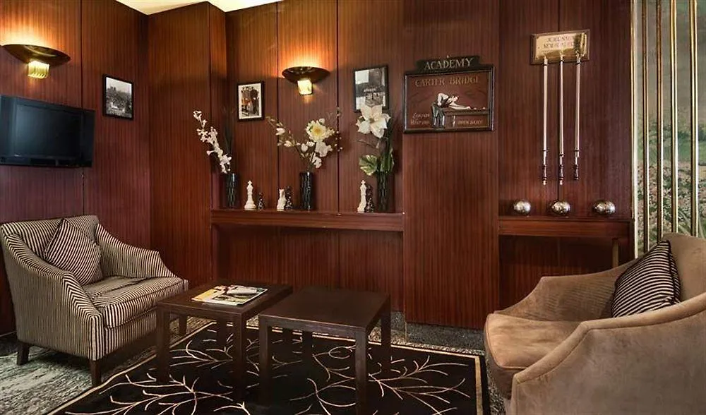 Rivoli 3*